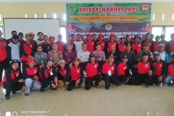 Peningkatan Kompetensi SDM Kelompok Masyarakat Peduli Api  Terhadap Pengendalian Kebakaran Hutan Berkesadaran Hukum